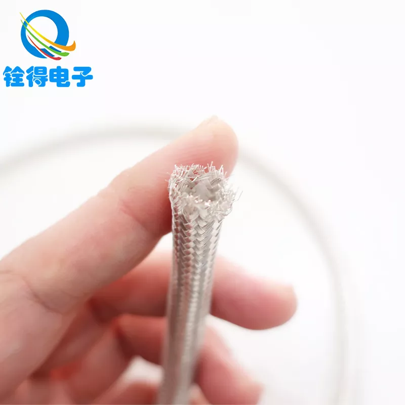 Jaké jsou výhody použití postříbřených pletených trubek z čisté mědi